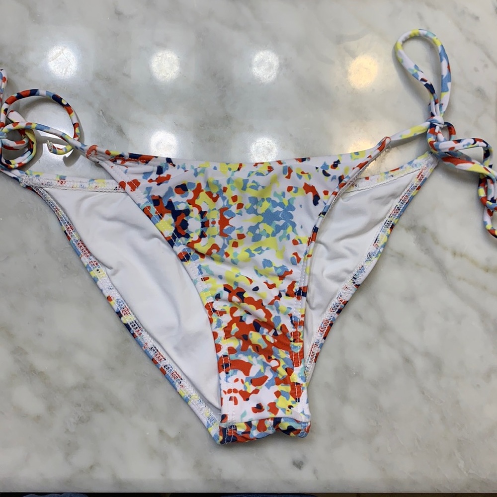L*space patterned bathing suit bottom